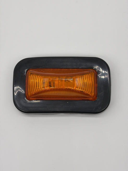 SKEETER TRAILER SIDE AMBER MARKER LIGHT FLAT GROMMET