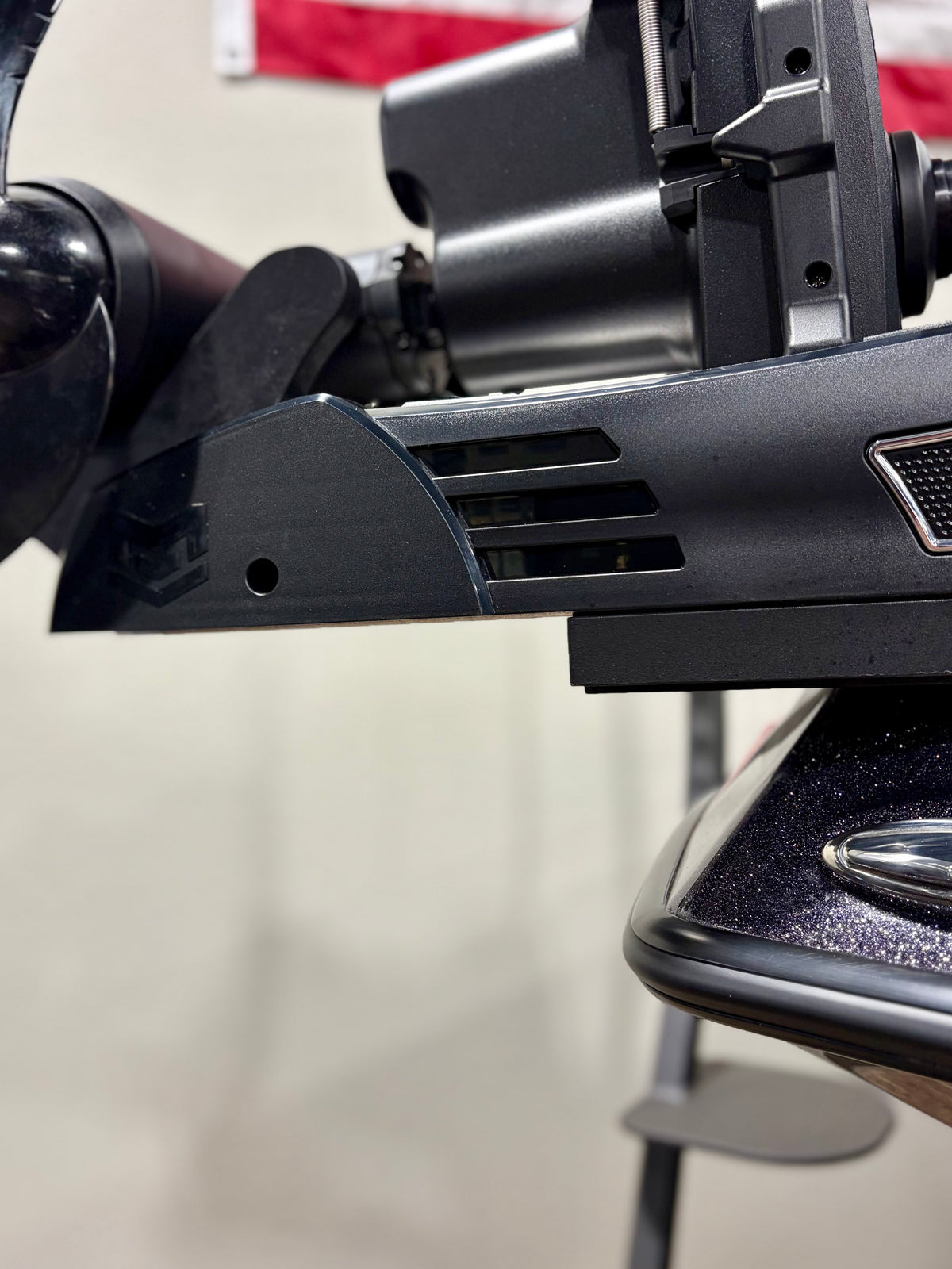 SKEETER TROLLING MOTOR SLIDE PLATE QUEST